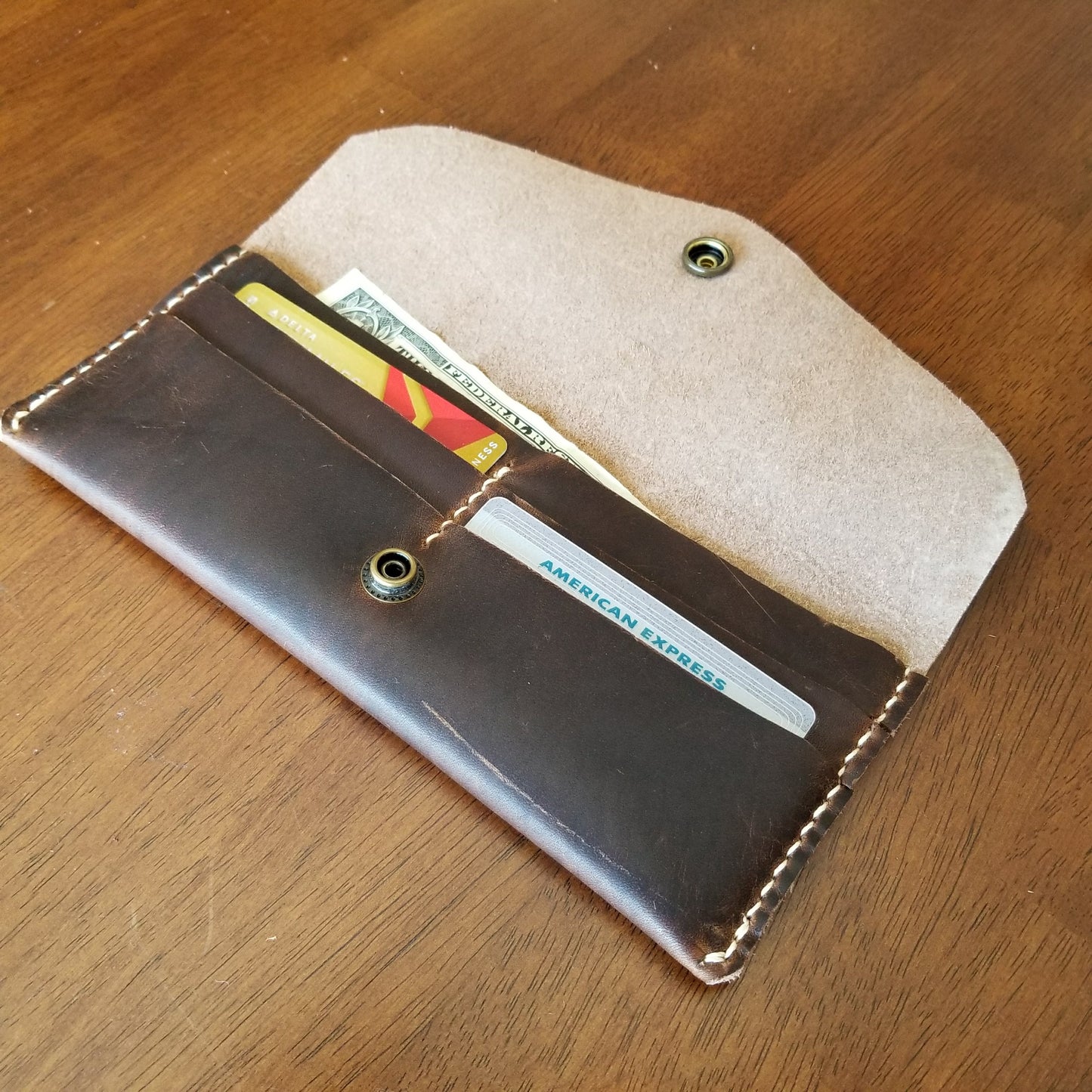 LIMITED: Long Wallet